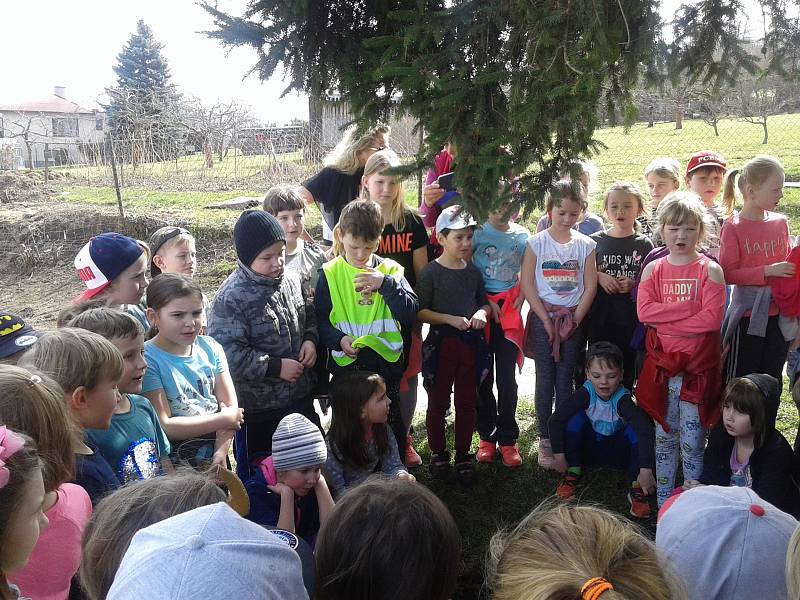 Odemykání studánky v Sušici.