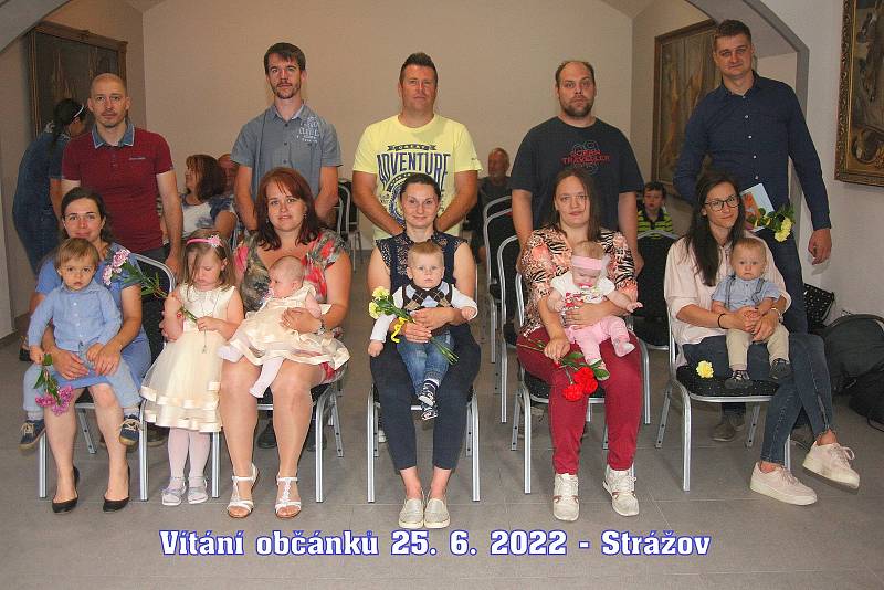 Vítání občánků ve Strážově v červnu 2022.