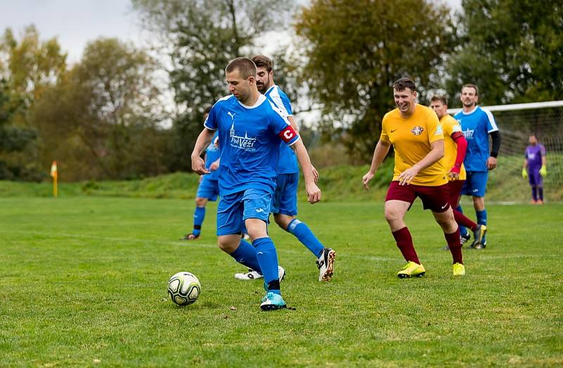 OP Klatovska, 8. kolo: Kašperské Hory (modří) - Janovice 1:2.