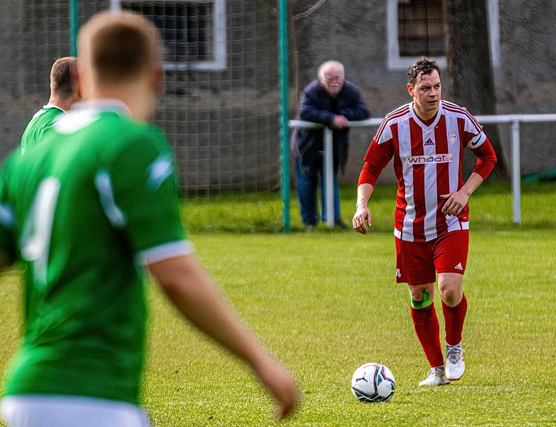 Z archivu: TJ Start Luby (červení) - FK Svéradice 2:2 (5:4 PK).