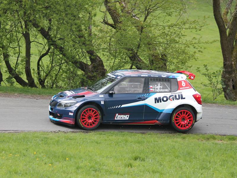 Testování Škody Fabia S2000 před Rallye Šumava s pilotem Janem Černým.