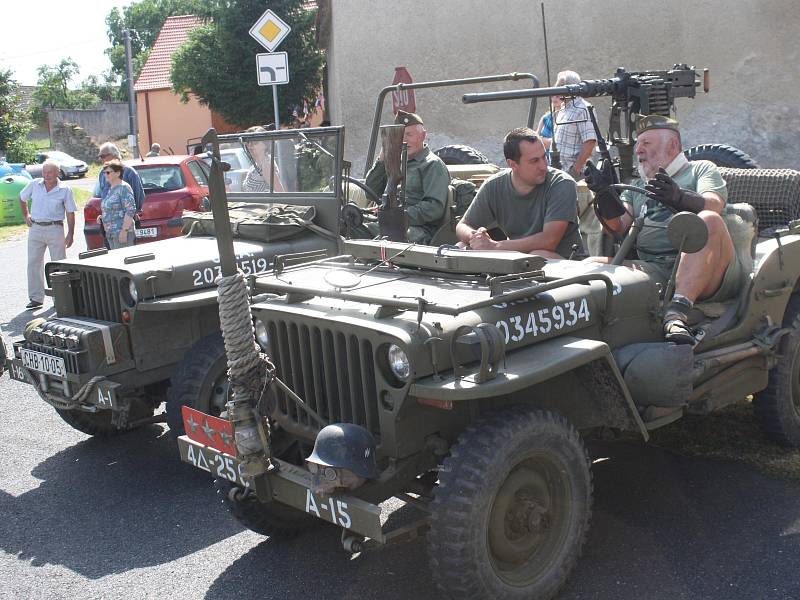 Vzpomínka na vlkonického rodáka, stíhacího pilota RAF Matěje Pavloviče