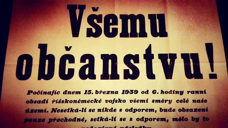 Výstava Osudový březen 1939 v kině v Klatovech