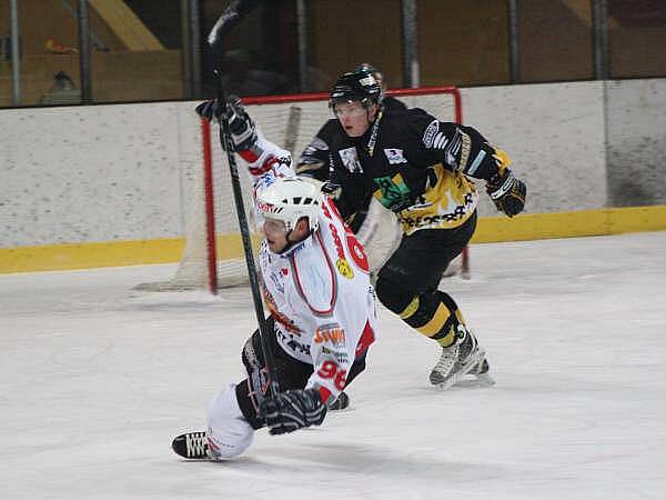 Třetí zápas čtvrtfinále play off, Klatovy - Sokolov 7:2