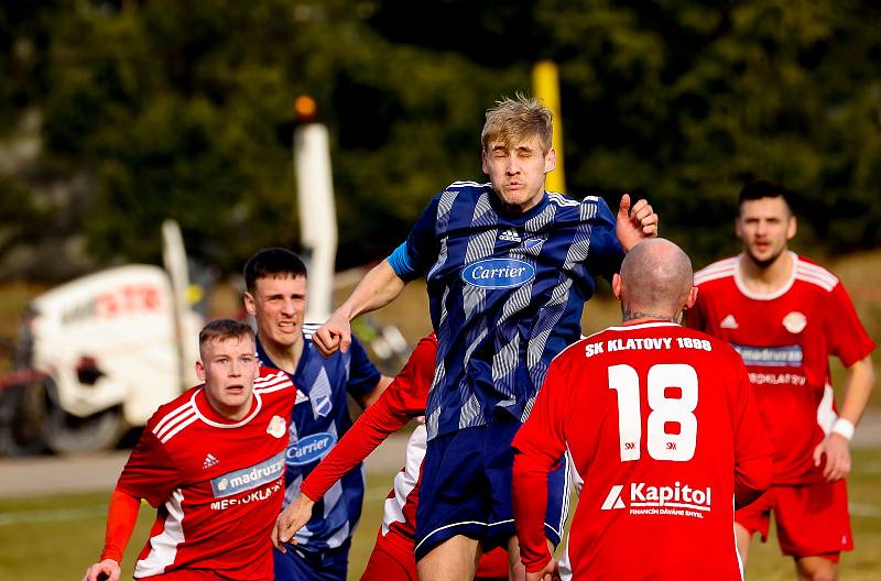 17. kolo FORTUNA divize A: Slavoj Mýto vs. Klatovy 3:1, Petřín Plzeň vs. SENCO Doubravka 0:3, FC Rokycany - ROBSTAV Přeštice 2:3.