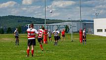 Rugby Šumava Nýrsko/RC České Budějovice (černobílé dresy) - RC Havířov 47:32.