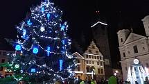 Rozsvícení vánočního stromu v Klatovech a výzdoba centra.