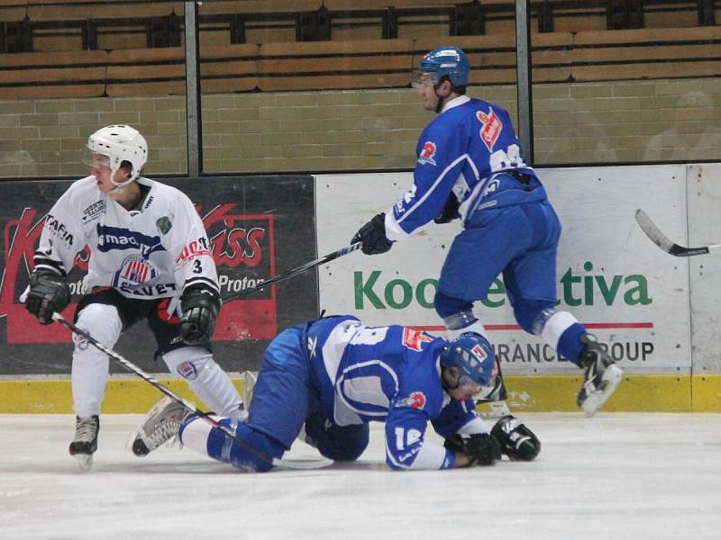 II. liga SHC Klatovy - HC Tábor 3:1.