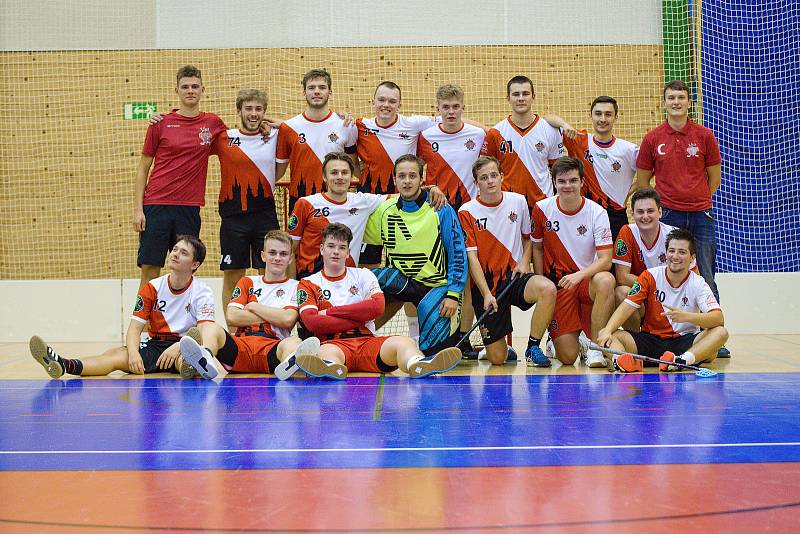 2. kolo Poháru Českého florbalu: Sport Club Klatovy (červenobílí) vs. SK Meťák České Budějovice 15:4.