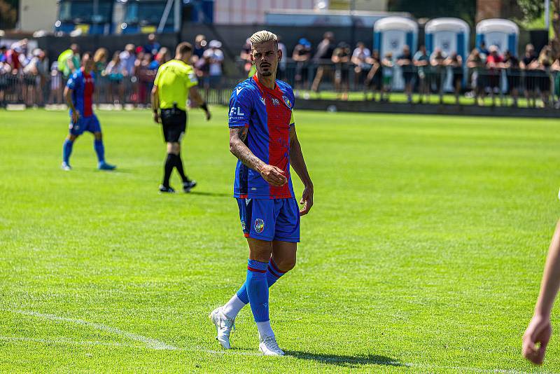 Přátelské utkání: FC Viktoria Plzeň - SK Klatovy 1898 (bílé dresy).