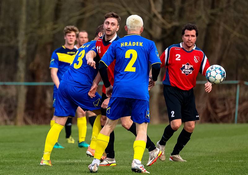 19. kolo I. A třídy: Svatobor Hrádek (modří) - Žákava 0:4.