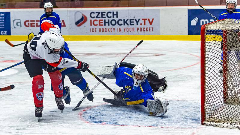 5. třídy: HC Klatovy (bílí) - HC Meteor Třemošná.