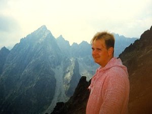 Richard Shelest ve svém americkém domově, v horách v Coloradu.
