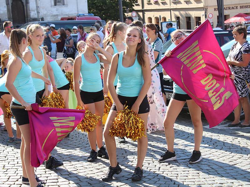 Zahájení klatovské pouti a průvod spolků 2017