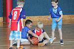 Basketbalový turnaj pro 1. a 2. třídy v Klatovech.