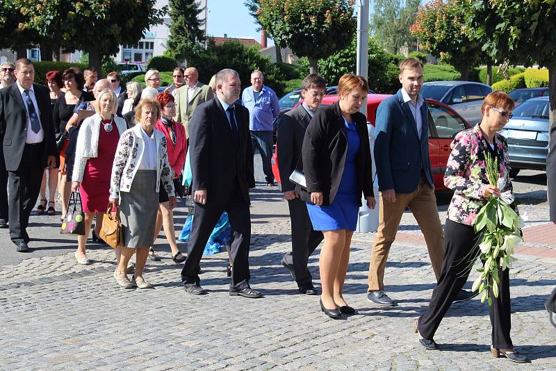 V kostele sv. Václava se konalo slavnostní posvěcení vlajky.