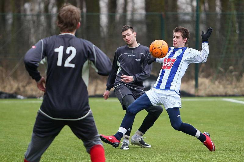 Z utkání zimního kolínského turnaje Polepy - Čáslav B (3:1).