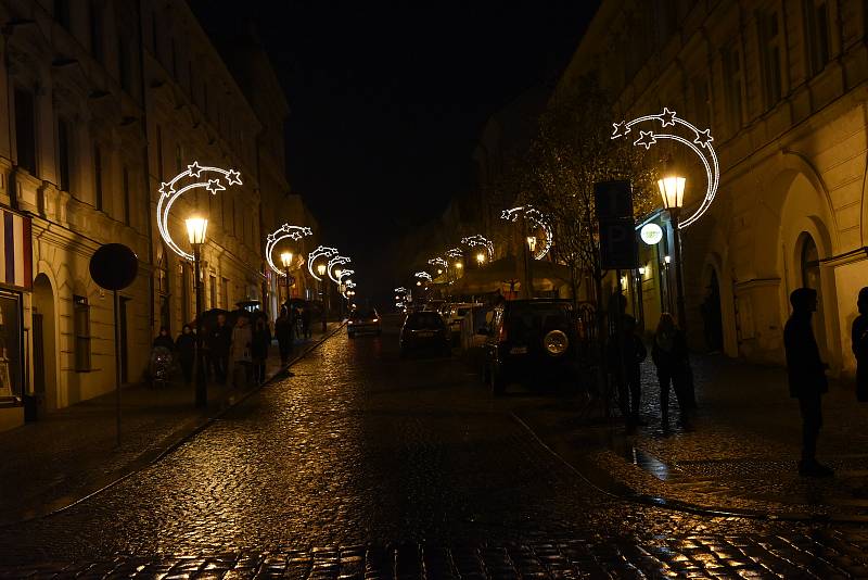 Rozsvícení vánočního stromu v Kolíně.