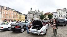 Majitelé vozů značky Mercedes-Benz se sešli po třiatřicáté a auty zaplnili kolínské Karlovo náměstí.