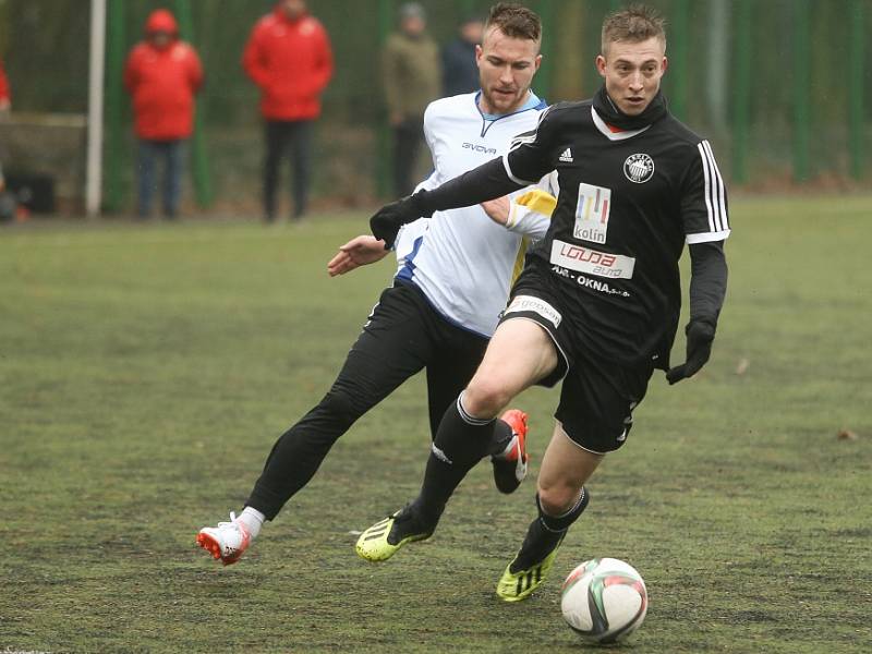 Z přípravného utkání FK Kolín - Neratovice (1:2).