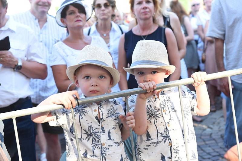 Kolínské kulturní léto v tropickém horku odstartoval Michal Prokop.