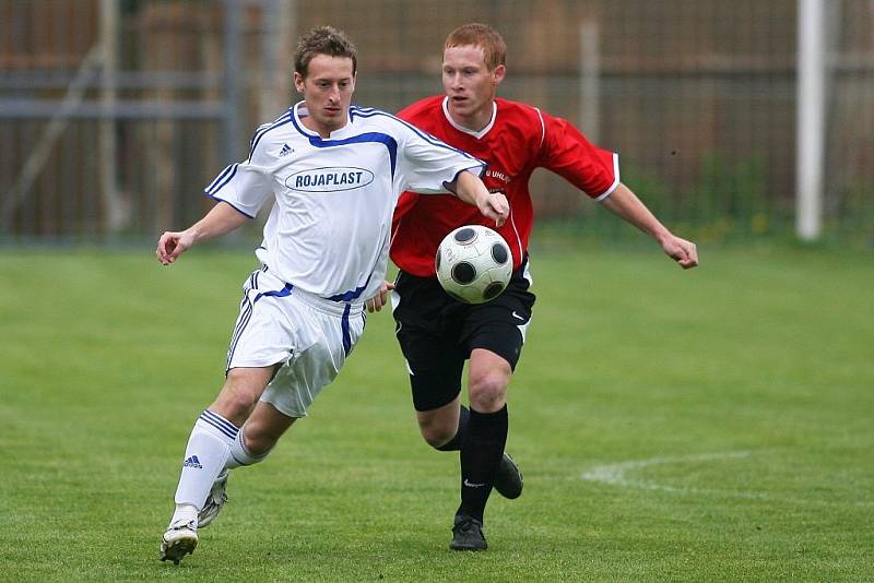 Z utkání Uhlířské Janovice - Polepy (1:1).