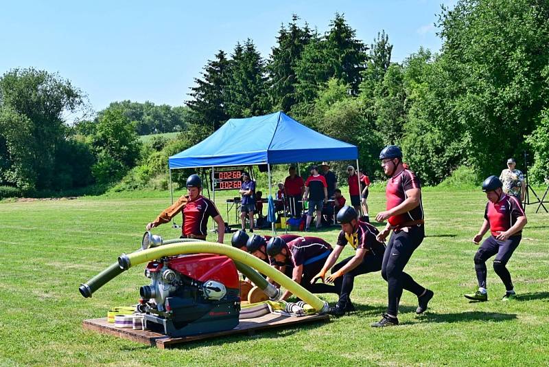 Ze středočeské krajské soutěže v Požárním sportu 2021.