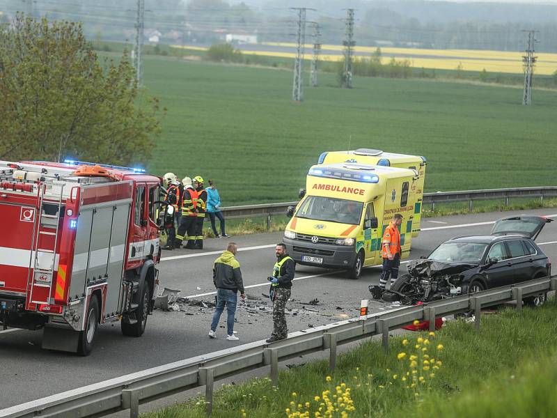 Těžká dopravní nehoda na obchvatu Kolína 1. května 2019