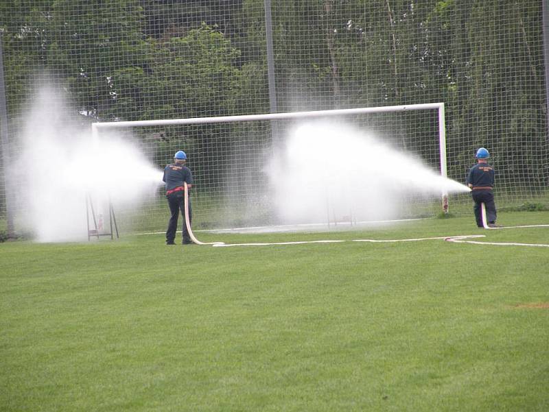 Druhé kolo Podlipanské ligy v Rostoklatech