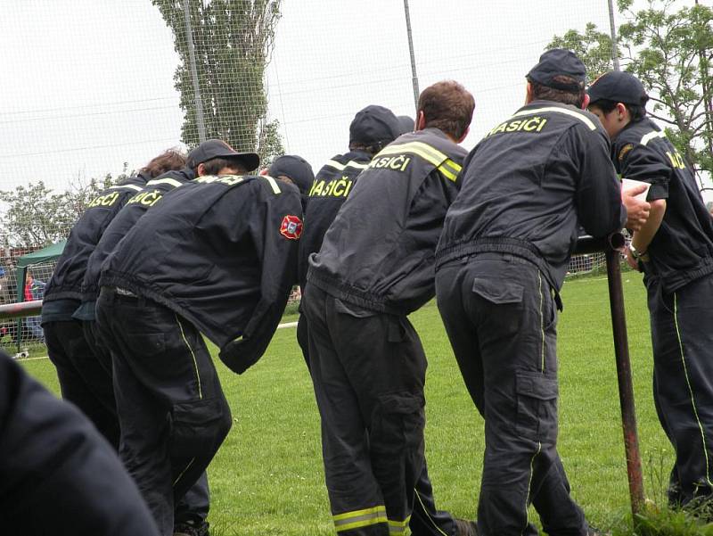 Druhé kolo Podlipanské ligy v Rostoklatech