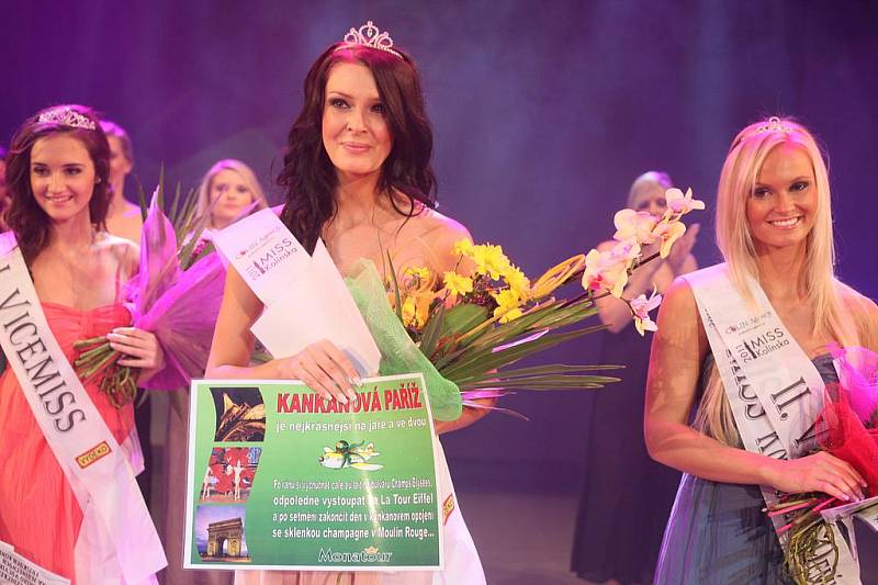 Z finálového večera MISS Kolínska 2011