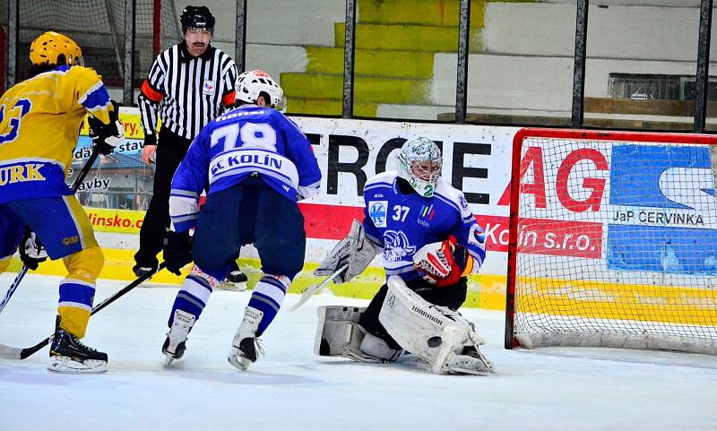 Z utkání druholigového play off, Kolín - Nymburk (6:2)