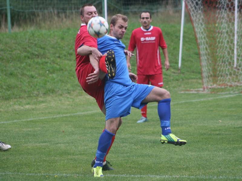 Z utkání Bečváry - Tuchoraz (2:3).