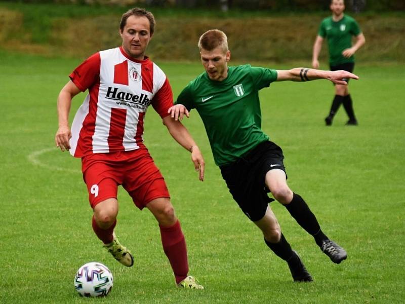 Z utkání Radimské ligy Křinec - Rožďalovice (2:3 pp).