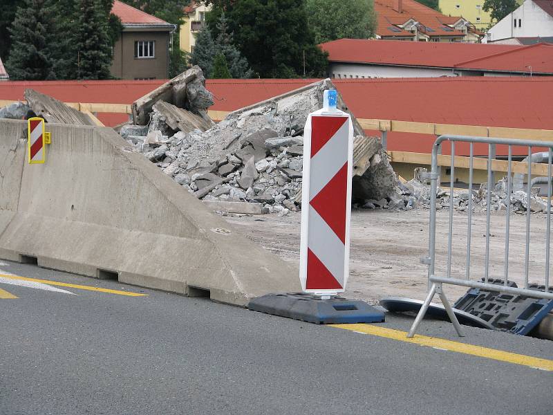 Rekonstrukce Nového mostu v Kolíně.