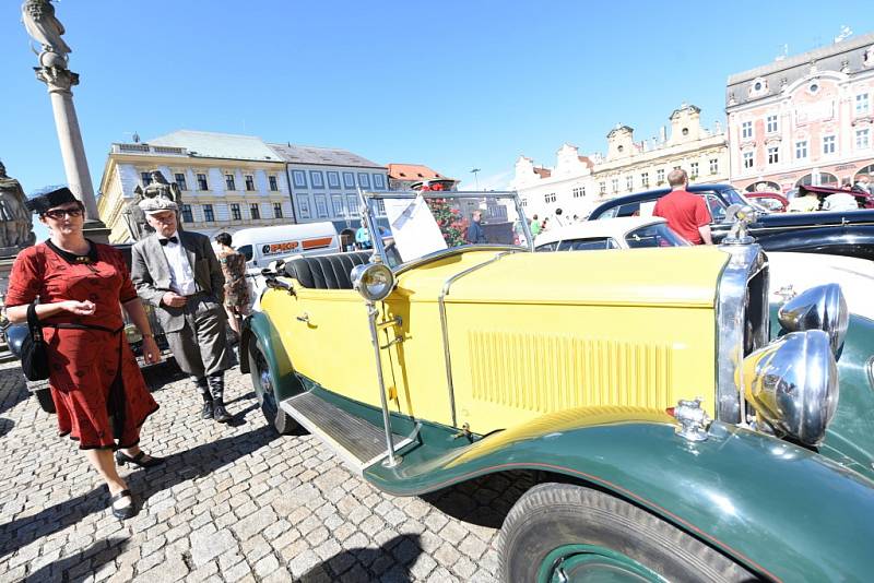 Do Kolína se opět sjela historická auta