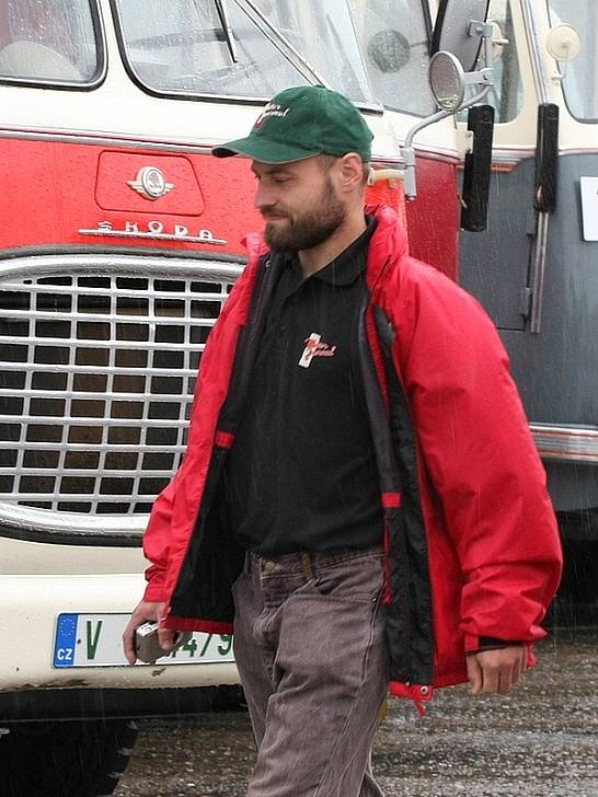 Na kolínském autobusovém nádraží byly k vidění veteránové skvosty