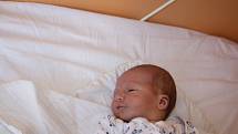 Jáchym VELECHOVSKÝ se narodil 9. října 2015 v 11.22 hodin. Klouček, který vážil 3 320 g  a měřil 48 cm,  je zatím prvním miminkem rodičů Jany a Jirky z Velkého Oseka. Jestli se mu narodí sestřička, bude to Josefina.