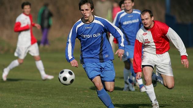 Z utkání FK Kolín - Velim (3:1).