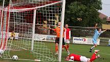 Z utkání Velim - Tesla Pardubice (1:1).