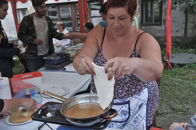 Restaurant Day a pečení chleba ve Štolmíři