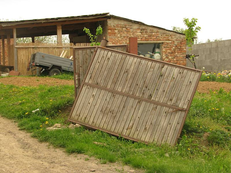 Poznáte obec na Kolínsku?