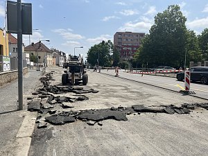 Rekonstrukce povrchu ulice Jaselská v Kolíně.