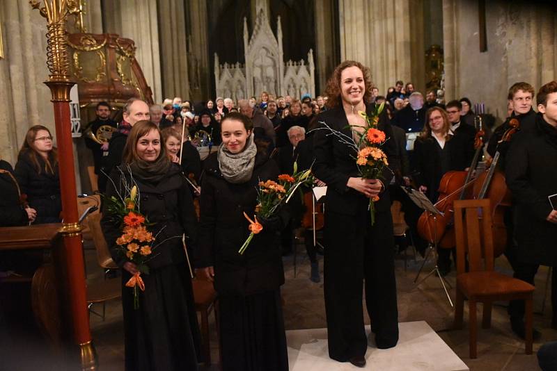 Česká mši vánoční autora Jakuba Jana Ryby v podání Kolínské filharmonie.