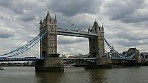 Londýnský zvedací most Tower Bridge 