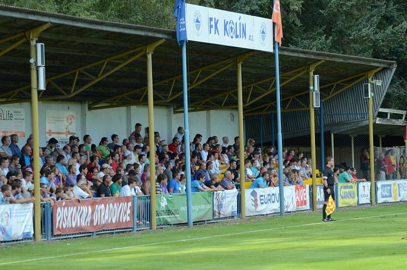 Z utkání 2. kola Poháru České pošty mezi FK Kolín a Duklou Praha (0:1).