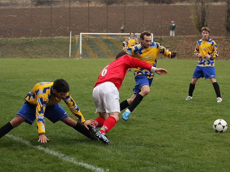 Z utkání Libodřice - Velim B (3:3).