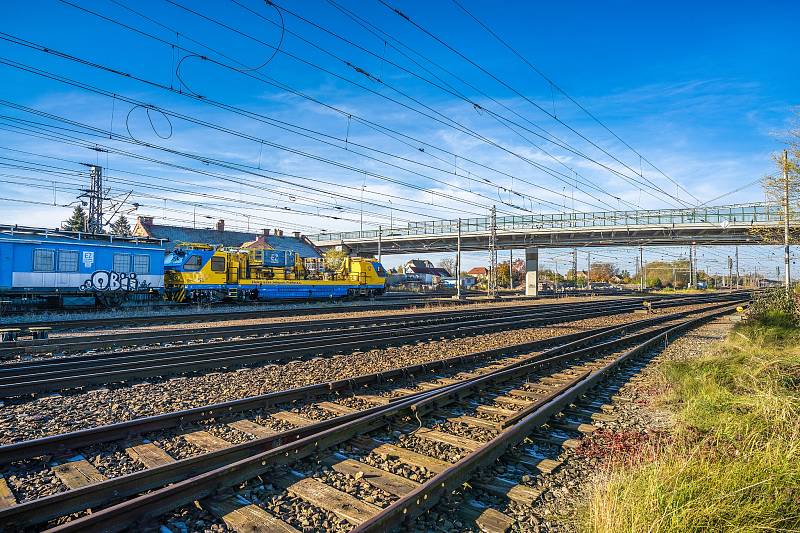 Oprava mostu přes železniční trať a přilehlé komunikace, Lysá nad Labem