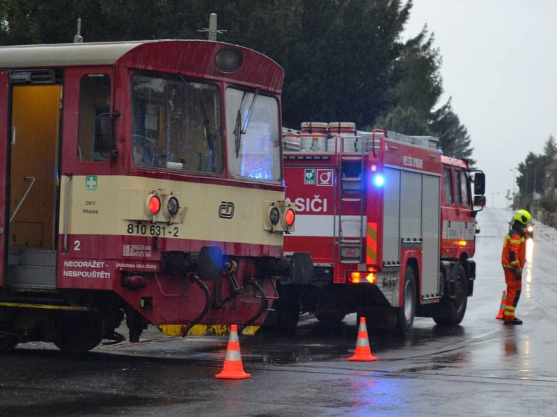 V Radimi srazil vlak muže, provoz na trati byl přerušený.