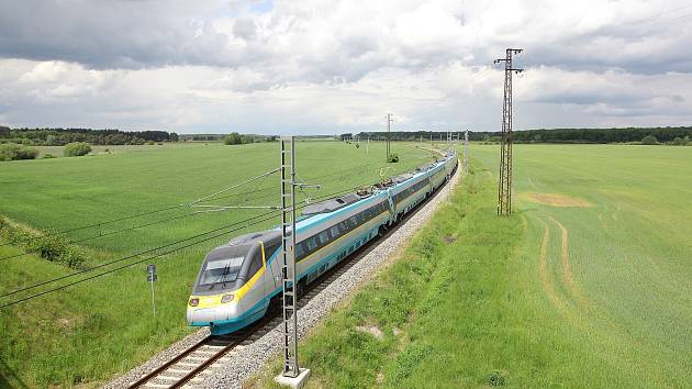 Vlaky testují na Kolínsku. Už téměř šedesát let.